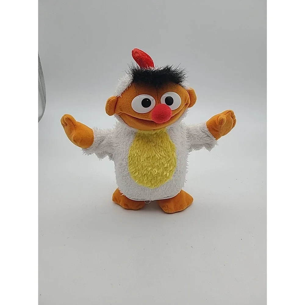 2003 Chicken Dance Ernie Fisher Price Sesame Street Sings, Moves Tested Works